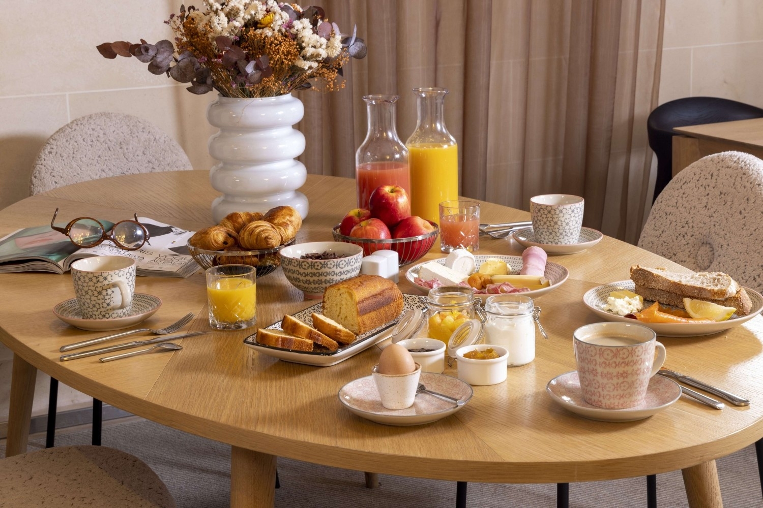 Petit-déjeuner buffet - Hôtel 17ème arrondissement